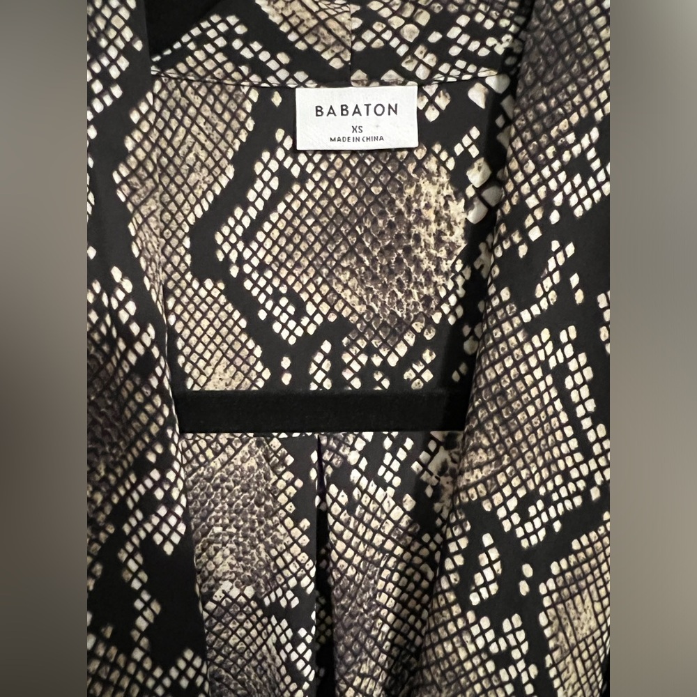 Aritzia Babaton Ambrose Bodysuit Size XS - Picture 4 of 10